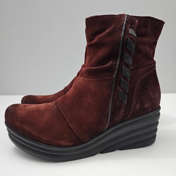 NEW Miz Mooz Zola Ankle Bootie Womens EU 41 Merlot Red Leather Whipstitch Wedge - Picture 1 of 13